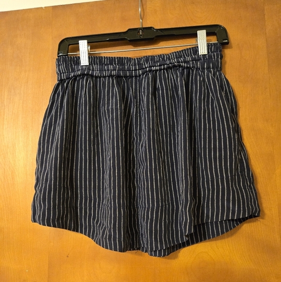 Joie Wendolyn Blue & White Striped Mini Silk Skirt Size 4 - Picture 2 of 4